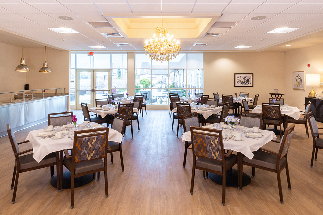 Large dining room at Shadowbrook